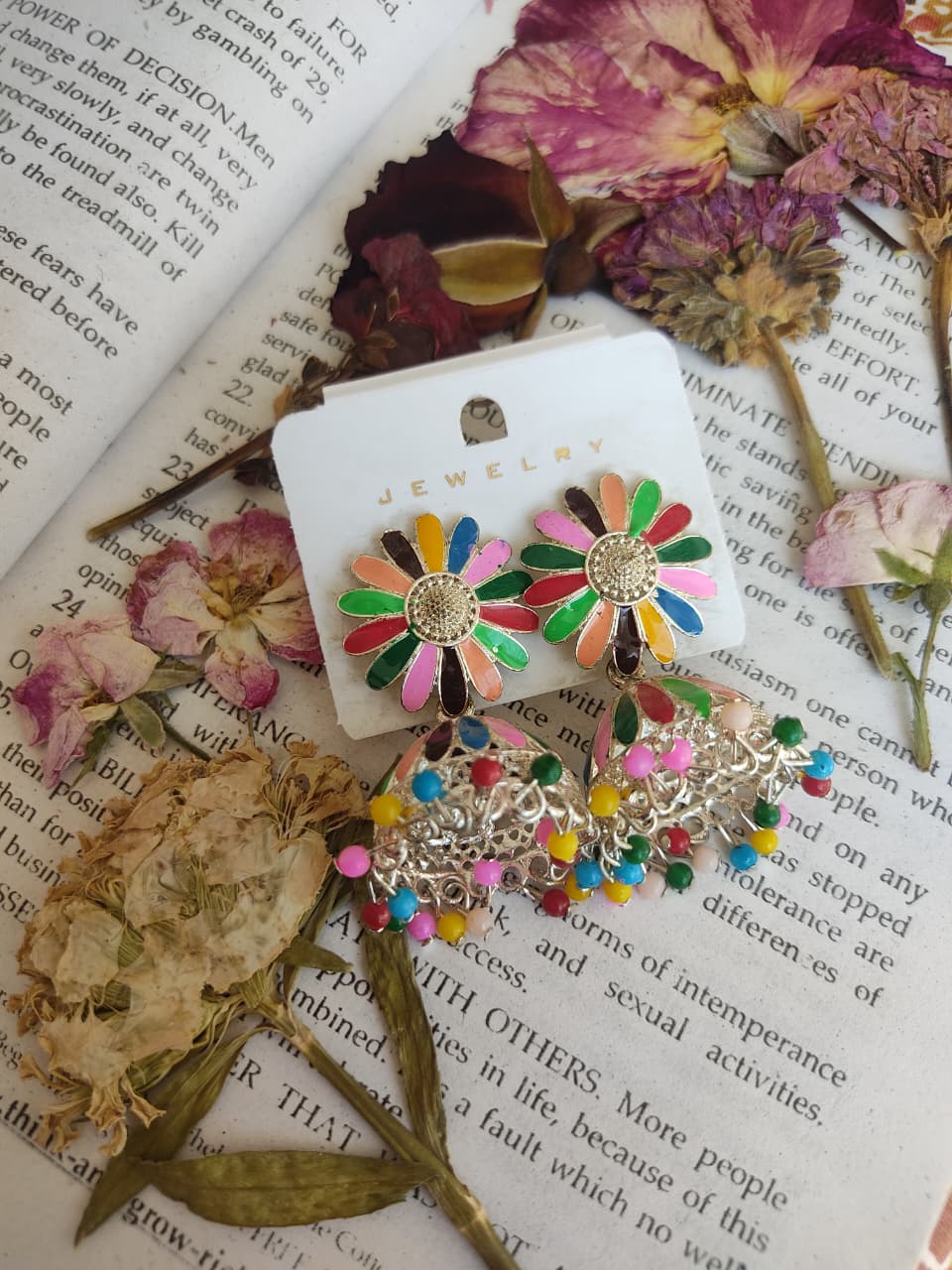 Colourful Daisy Flower Jumka